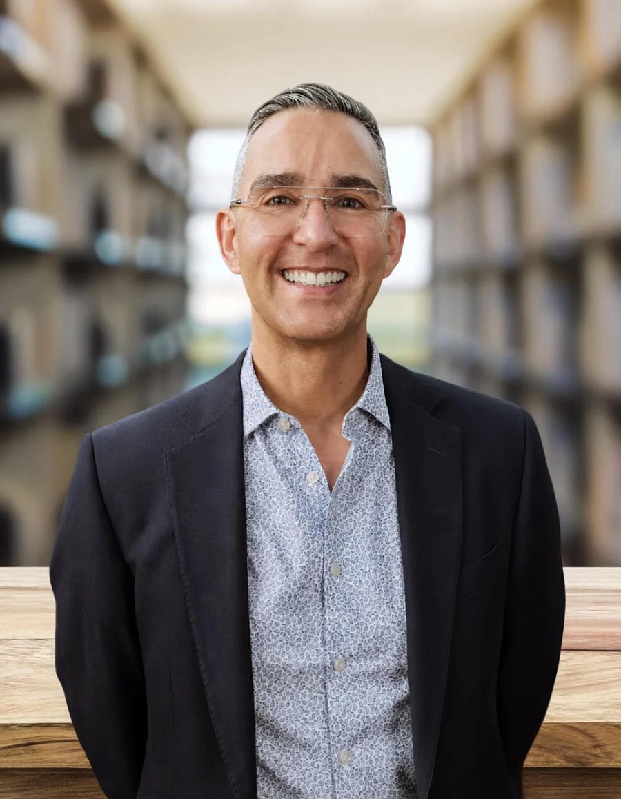 Portrait of Dr Miguel Toribio-Mateas